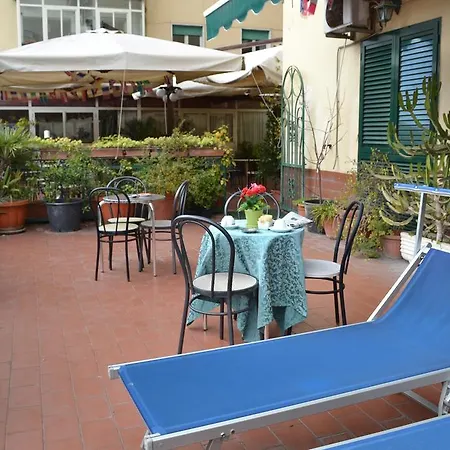 Cesare Augusto Неаполь