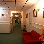 Отель Cesare Augusto Неаполь