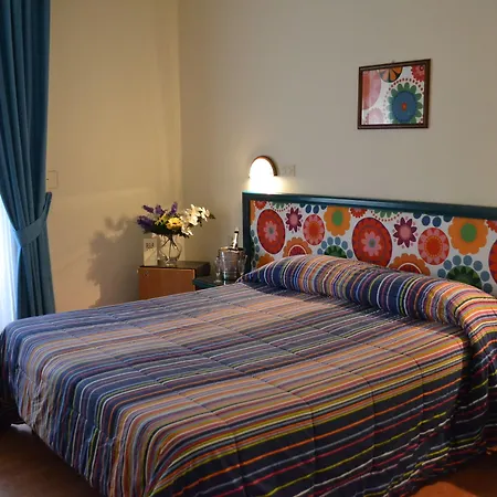 Cesare Augusto 那不勒斯